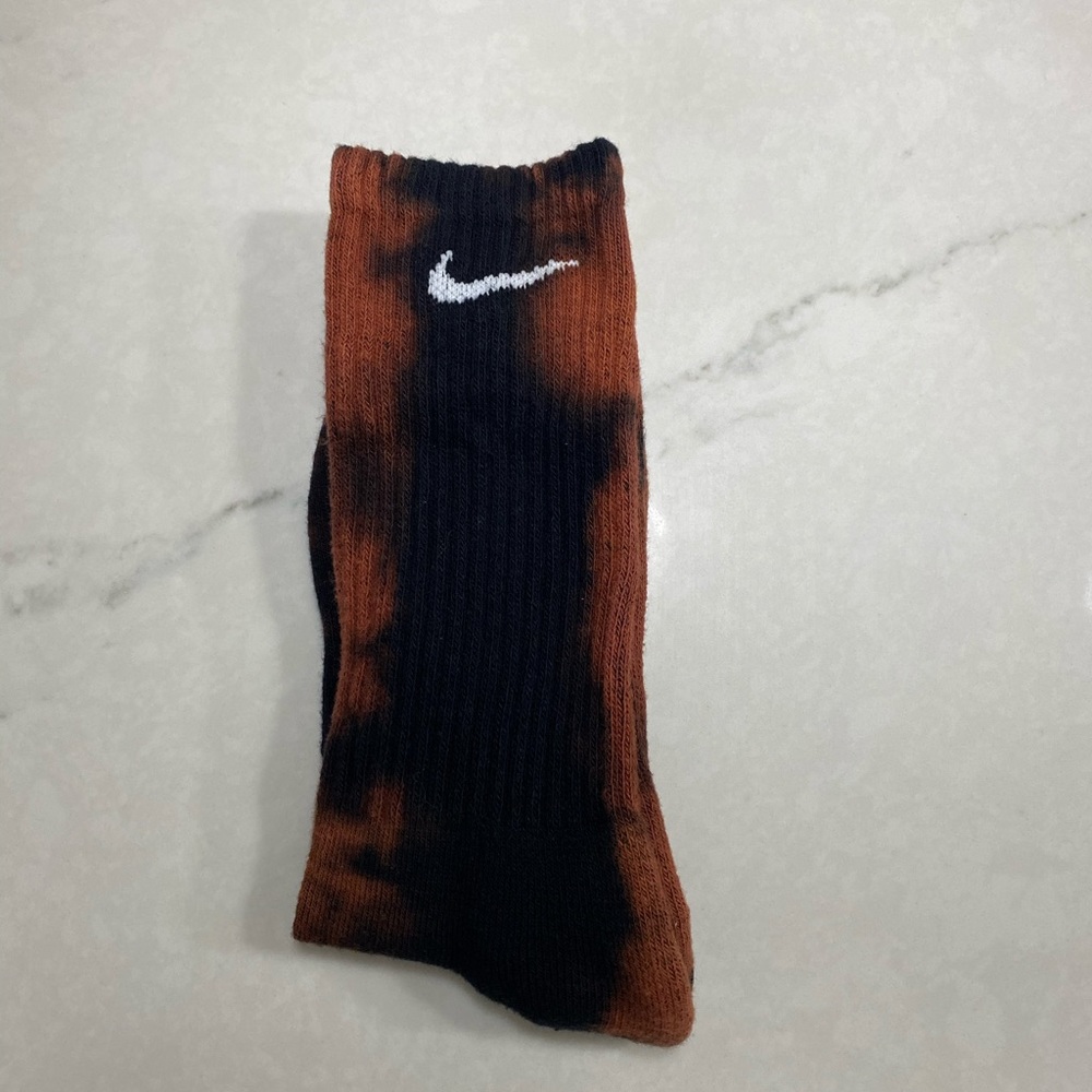 NWT Men’s Custom Reverse Tie Dye Nike Crew Socks